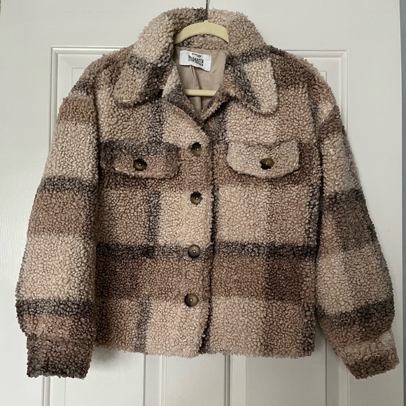 Plaid To See You Jacket in Light Camel | STEVE MADDEN | Small - Picture 4 of 9